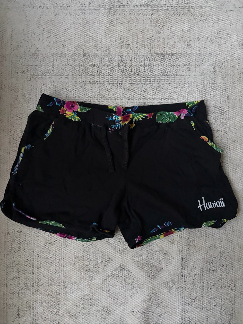 Black Tropical-Trim Women’s Athletic Shorts